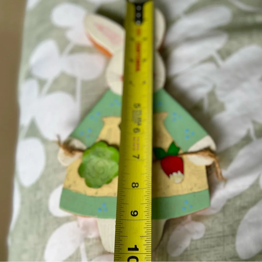 VTG Bunny Rabbit Collecting Veggies Cottagecore Farmhouse Wood Wall Decor Art